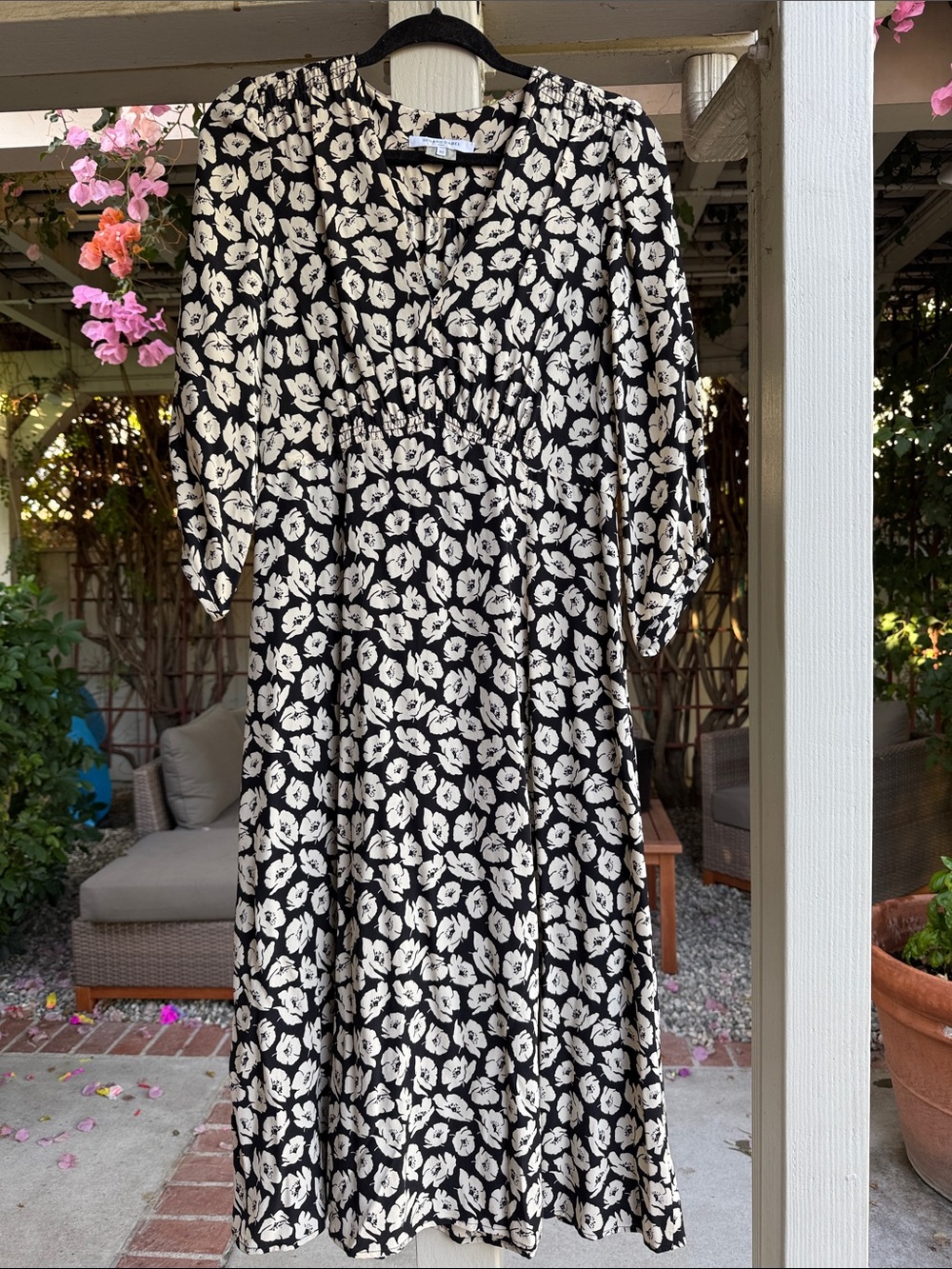 Gerard Darrel Black & Cream Floral Midi Dress